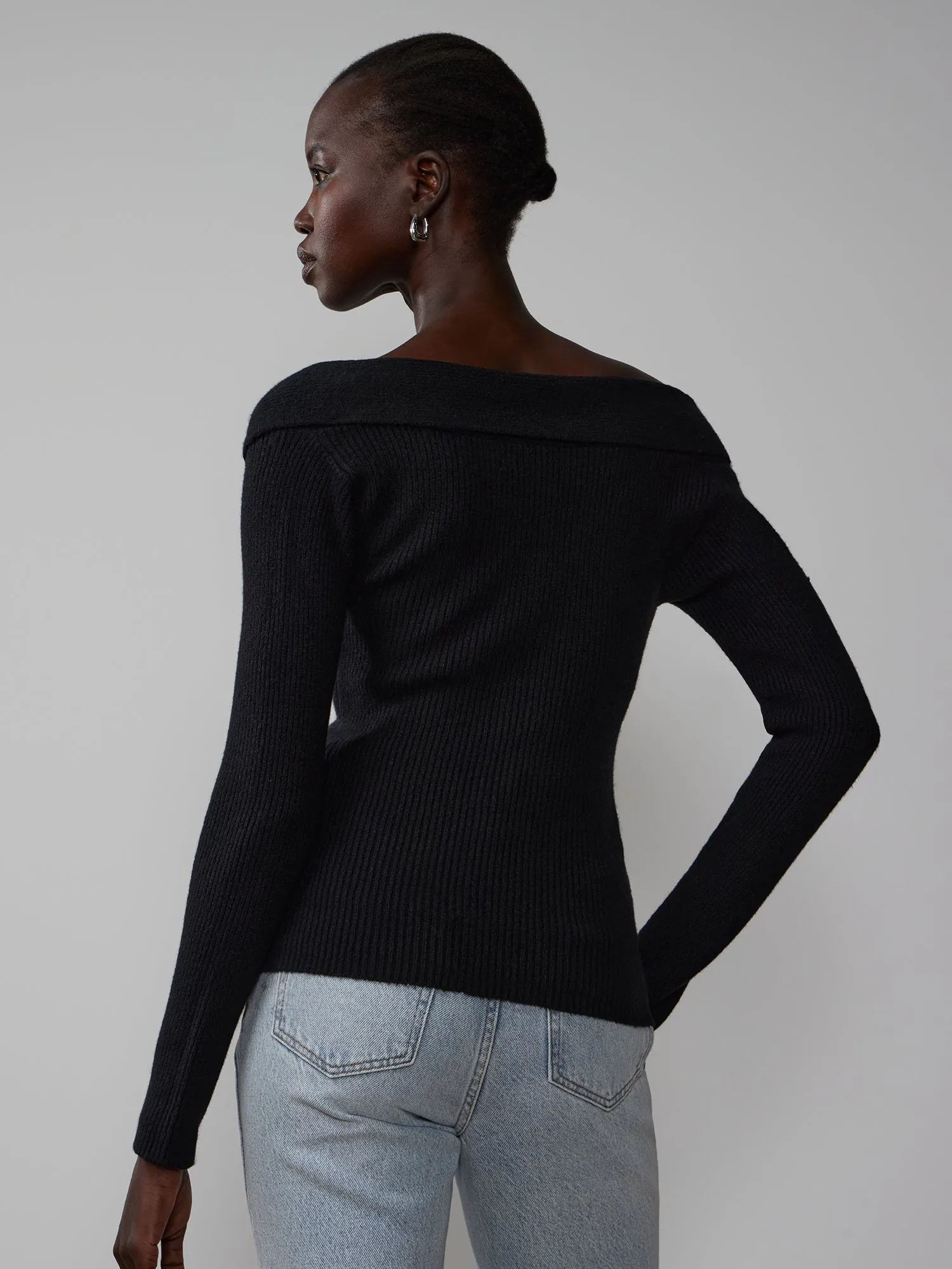 Long Sleeve Twist Front Detail Fitted Sweater