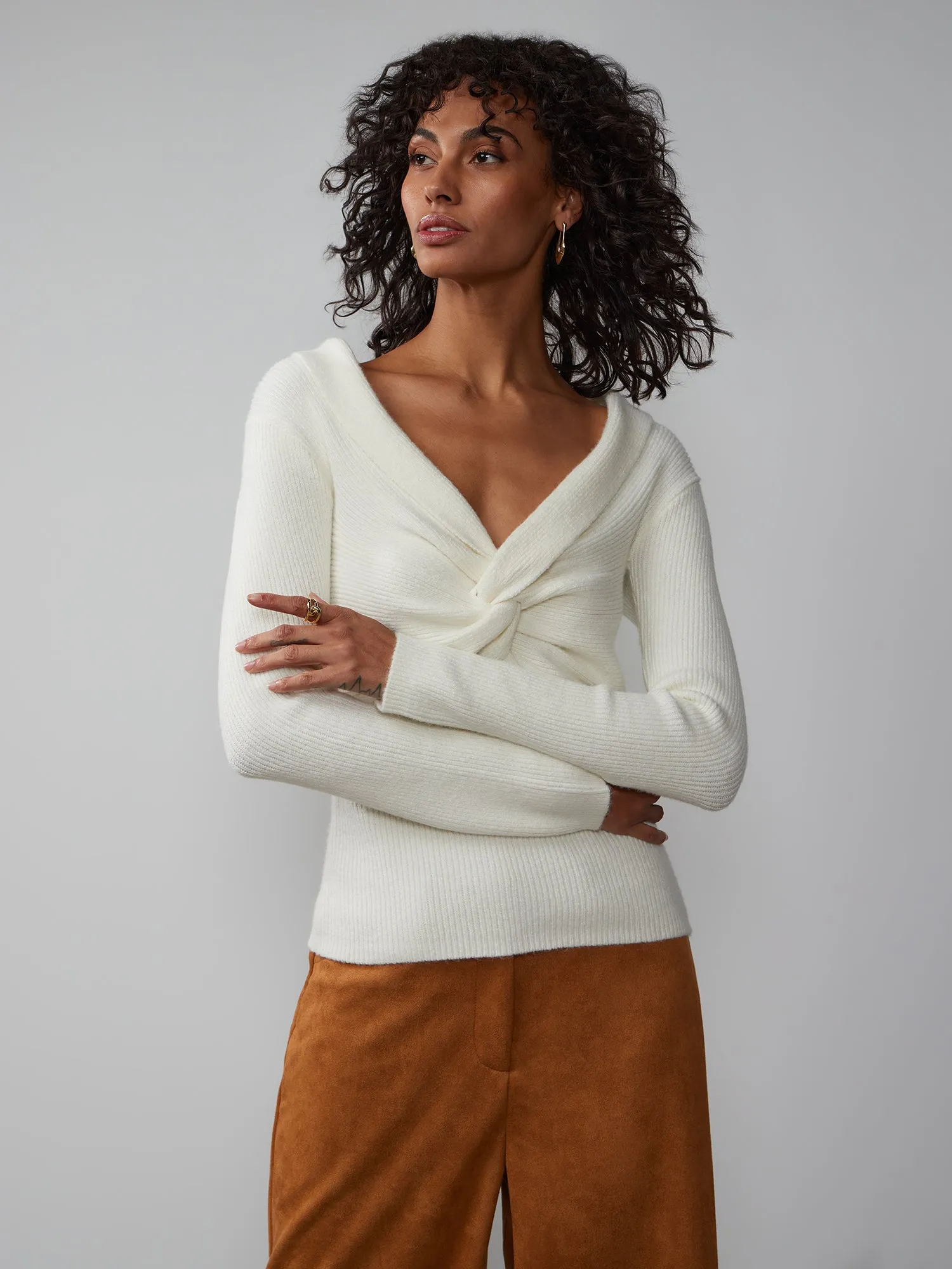 Long Sleeve Twist Front Detail Fitted Sweater