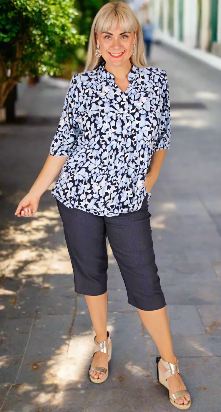 Stretch Bengaline Pedal Pusher Navy