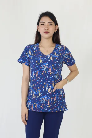 Summer Splash - Zoe Chloe Performance V-Neck Print Scrub Top