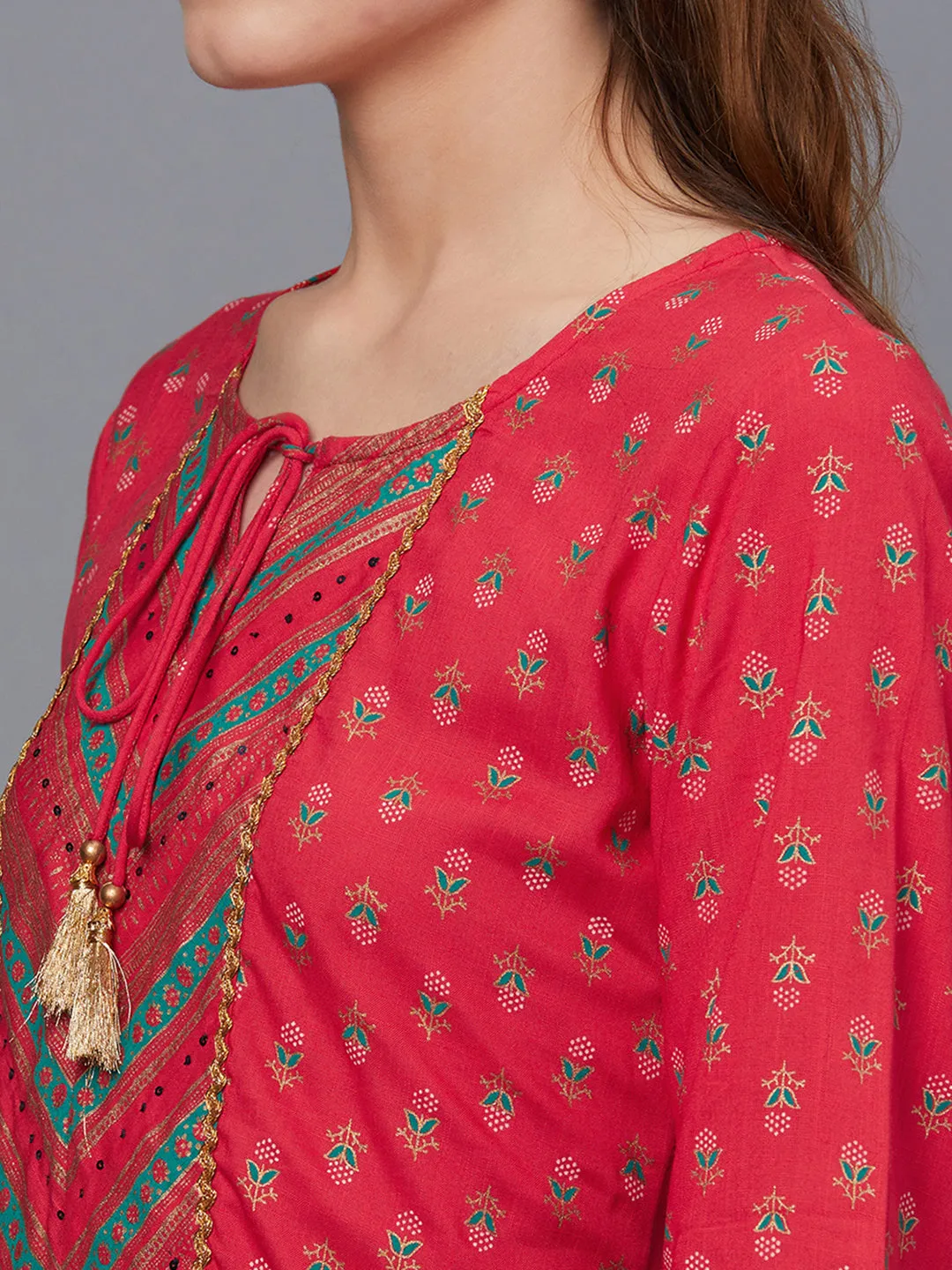 Women Red Kurta With Comfort Pant