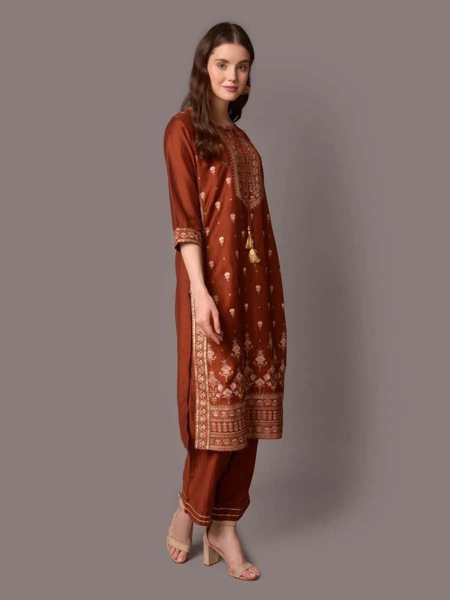 Women Rust Ornamental Printed Kurta With Comfort Pant